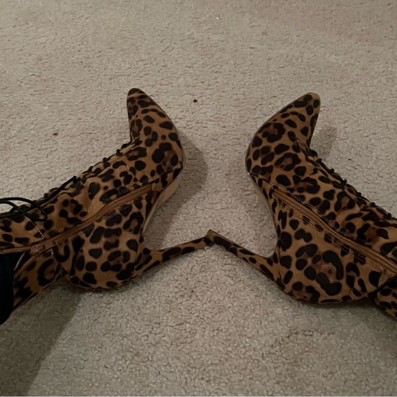 Leopard faux suede boots - Picture 6 of 7